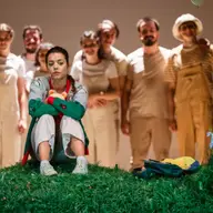 O poveste super fericita