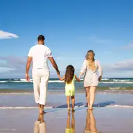 3 activități pentru concediu la mare cu copiii