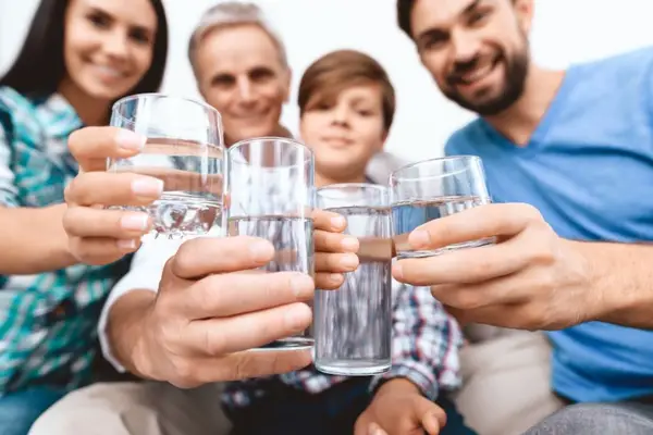 Importanța apei potabile curate pentru sănătatea ta