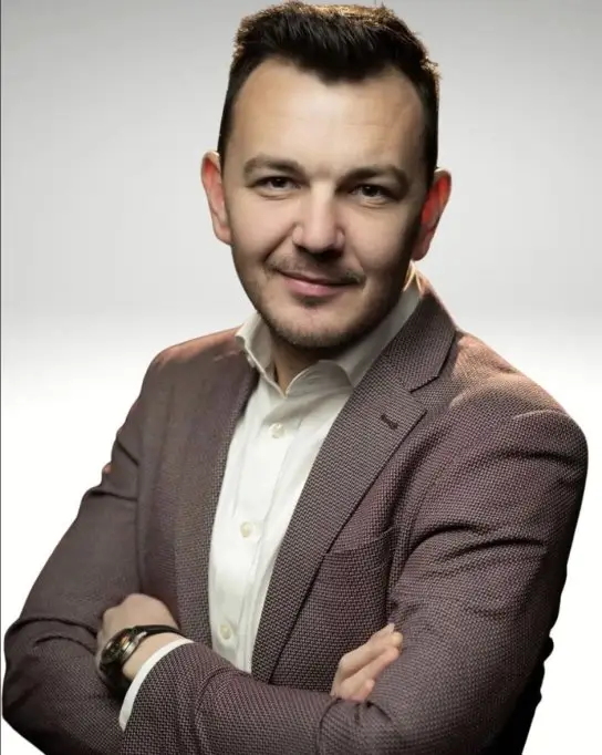 Lucian Enea, specialist în consultanță financiară: un credit potrivit începe cu întrebările corecte, nu cu oferte prestabilite